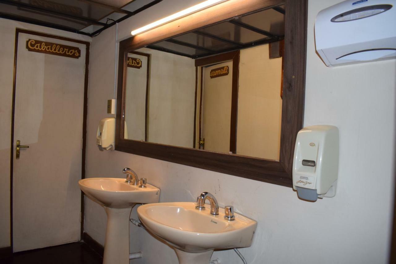 Capital Plaza Hotel 수크레 외부 사진